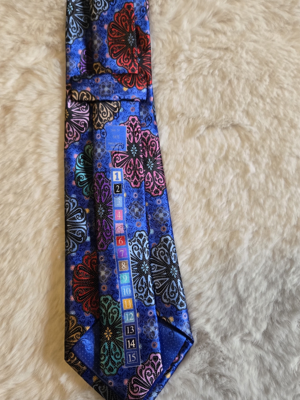 Ermenegildo Zegna Quindici Blue Tie with Multicolor Medallion Motifs - Picture 7 of 10
